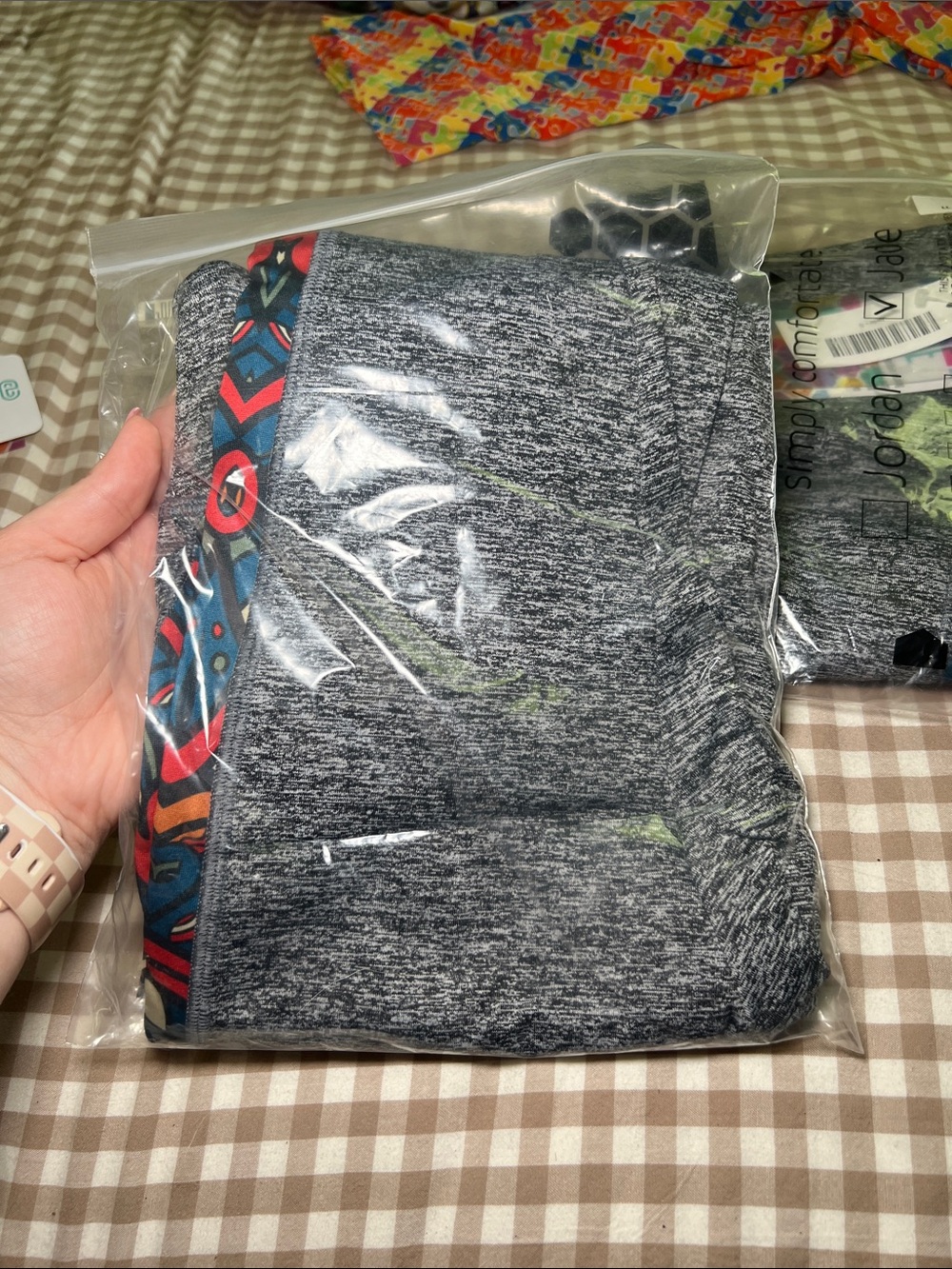 Bundle of 4 LuLaRoe Jordan Leggings - Picture 4 of 6